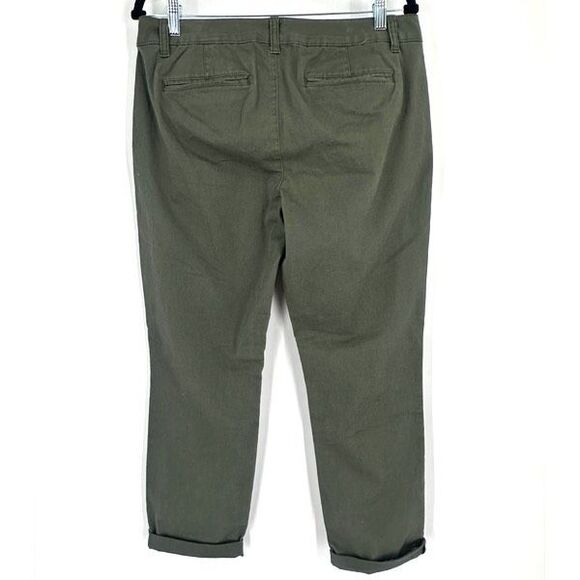 A.n.a NWT Women’s‎ Chino Crop Military Green Flat Front Pants Size 8 - Picture 2 of 11